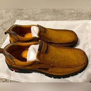 Madixa Men’s Outdoor Shoes size 11.5 (US)